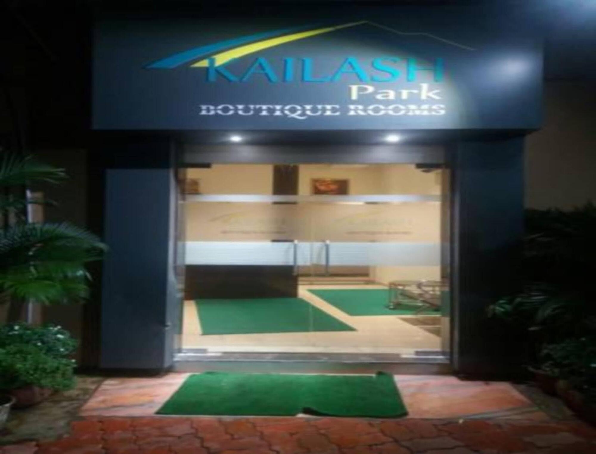 Kailash Park Boutique Rooms Bombaim Exterior foto